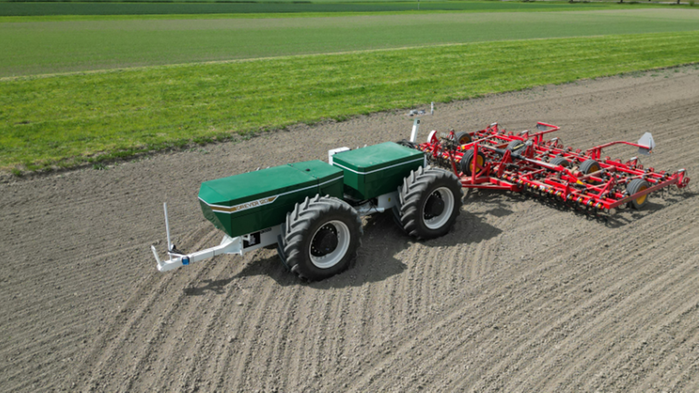 f-rarl-s-traktor-g-r-p-el-och-minskar-markpackning-landsbygdsn-tverket